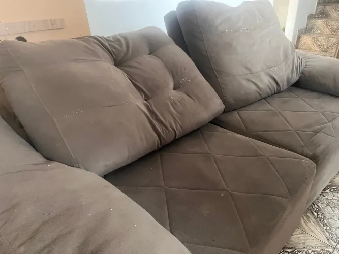 SOFÁ RETRÁTIL E RECLINÁVEL - R$ 700,00