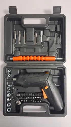 Kit parafusadeira 4v com iluminação led e maleta