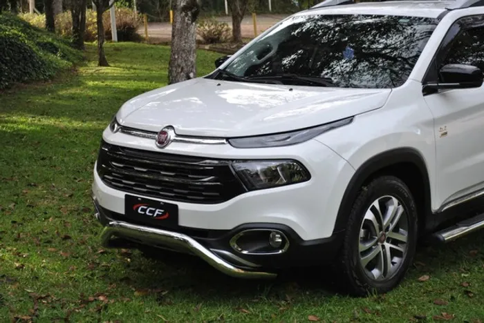 Quebra mato Fiat Toro cromado ou preto