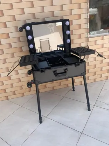 Camarim de Maquiagem novo