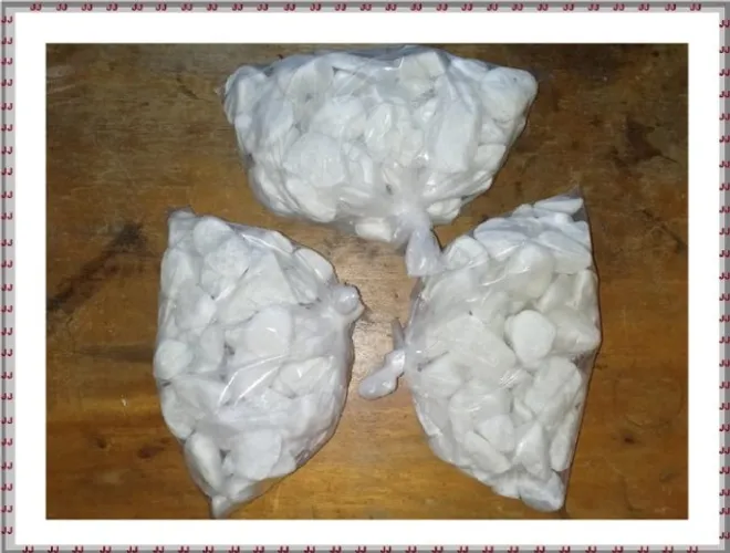 Pct com 3 Kg de Pedra Dolomita branca número 3 - Decoração 3 Kg 3 - 6 cm