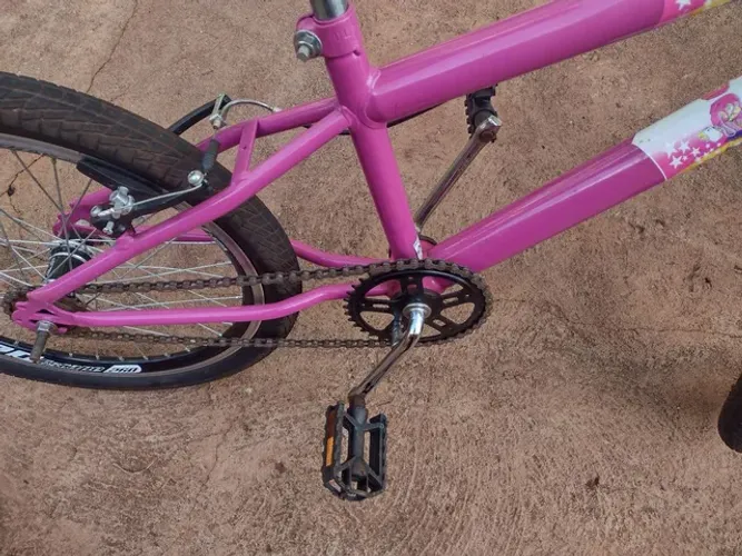 Bicicleta menina 
