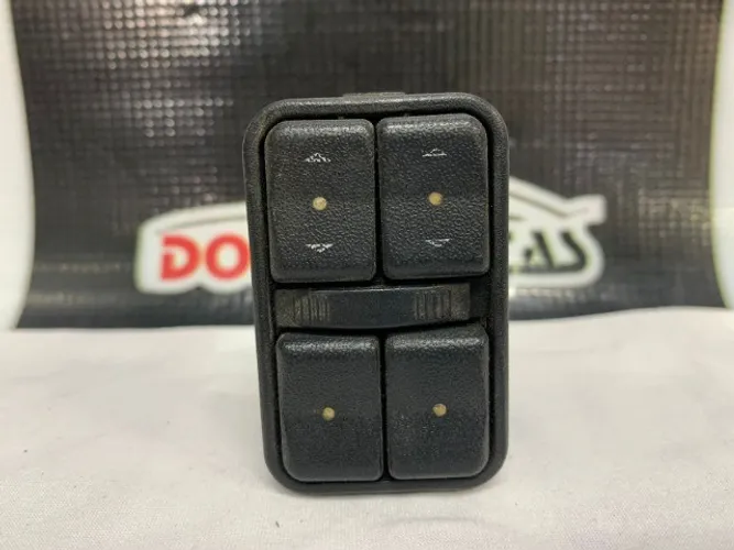 Botão De Vidro Elétrico Diant Esq. Gm Meriva 04/ *