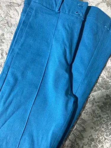 Calça flare