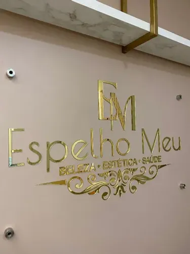 Letreiro em Acrílico Espelhado