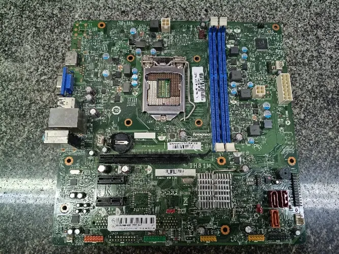 Placa Mãe Lenovo Ih81m DDR3 COM DEFEITO