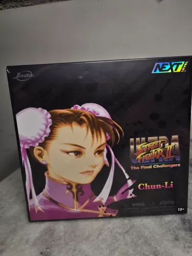 Street Fighter Chun li Jada toys delux lacrada