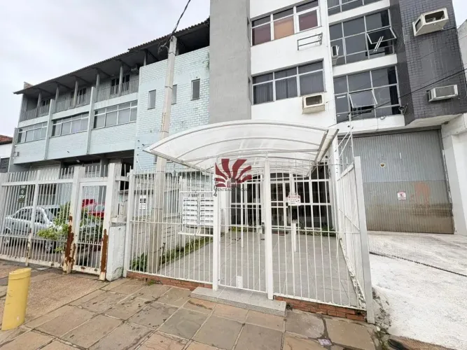 sala 30m², Navegantes - Porto Alegre