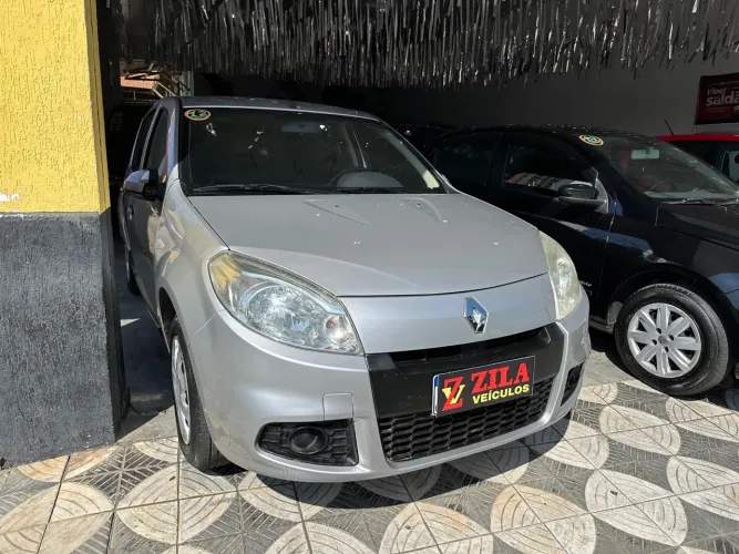 Sandero 2012 1.0 flex completo ? 