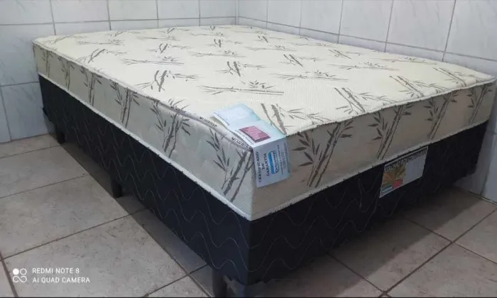 Cama casal acoplada com colchão
