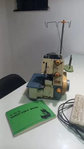 Máquina overlock portátil FN2