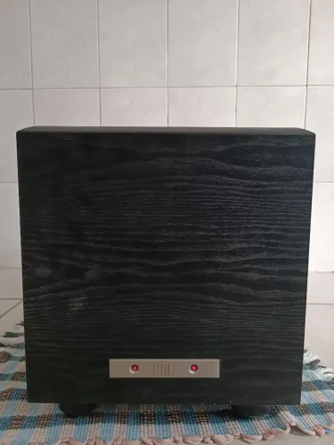 Subwoofer ativo JBL 10 polegadas 