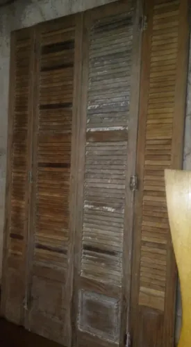 Porta Balcão de Madeira Itaúba