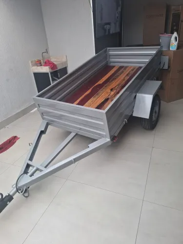 Vendo essa carretinha nova .
