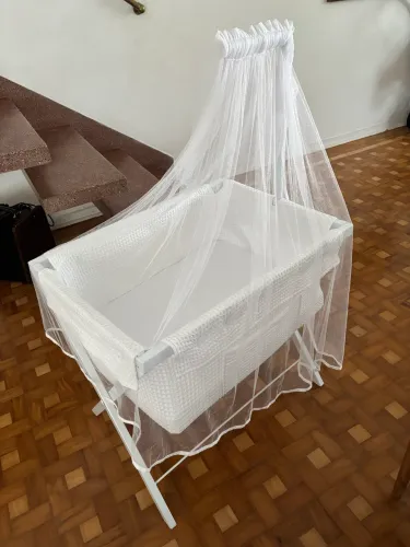 Mini berço branco em waffle