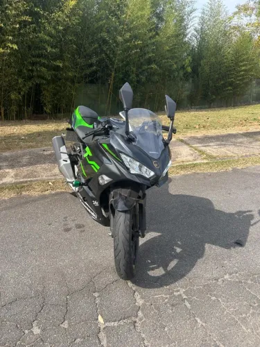 Kawasaki 400