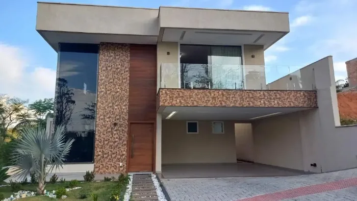 Ótima Casa em Betim Condomínio fechado Ouro Verde - Oportunidade