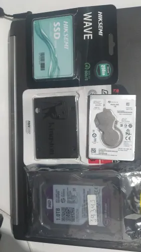 HDs, SSD, memórias e outros