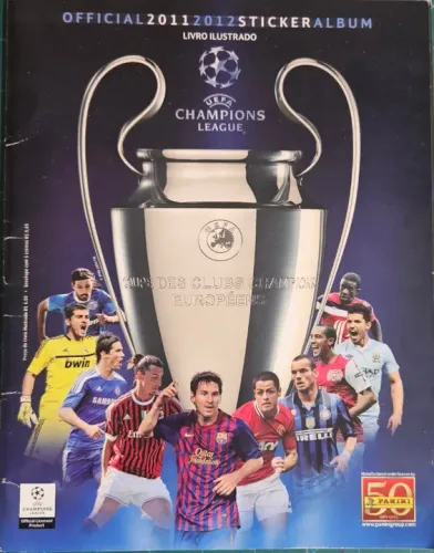 Álbum Champions League 2011-2012 - Capa Normal - Incompleto.