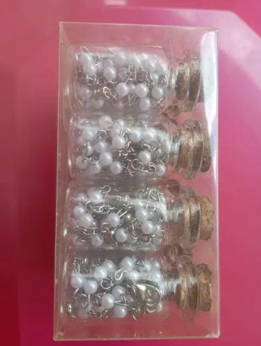 Mini terço missanga branco pote vidro 