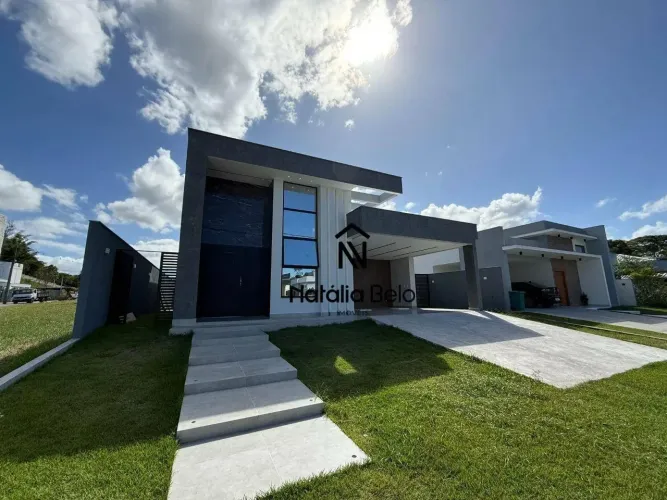 Casa Linear de Luxo no Viverde. Piscina e Energia Solar