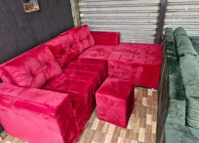 Sofá cheyse de 3 lugares a pronta entrega 