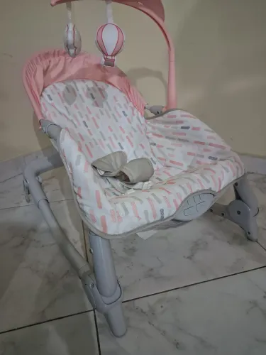 Cadeirinha de balanço para bebê Multikids Spice dobrável Rosa