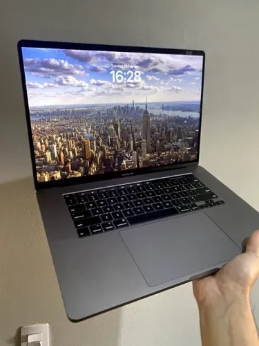 Apple MacBook Pro 16" 2019 Space Gray - Perfeito Estado