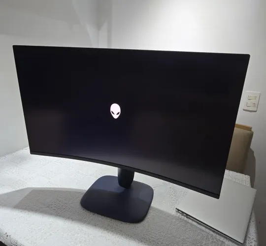 Monitor Gamer Alienware 34 Curvo AW3225DM