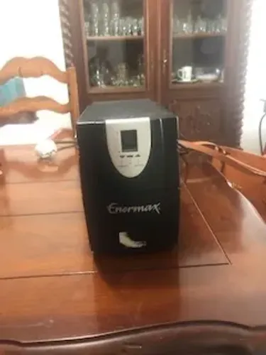 Estabilizador Enermax