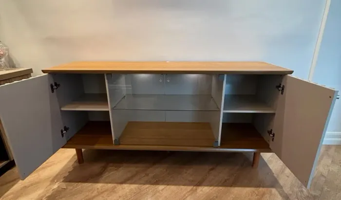 Buffet Janice Com Vidro Novo 