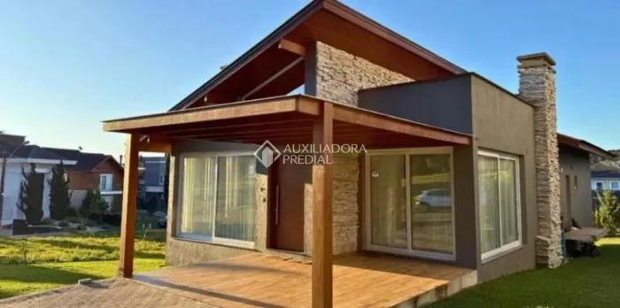 Casa Condominio fechado Altos Pinheiros Canela