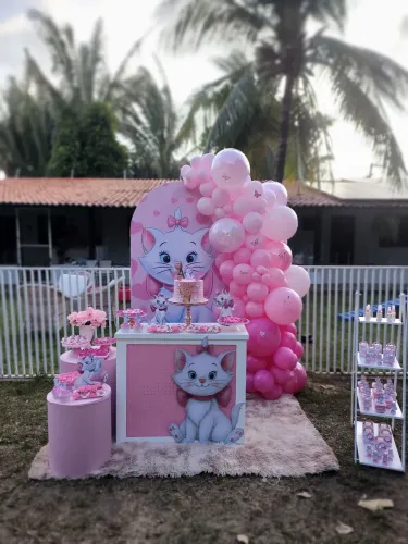 PEGUE E MONTE - DECORAÇÃO DE ANIVERSÁRIO 
