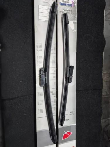 Palheta Limpa Vidro 475mm 19" Renault Volkswagen *6