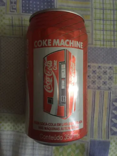 Lata Primeira Coca em Máquina