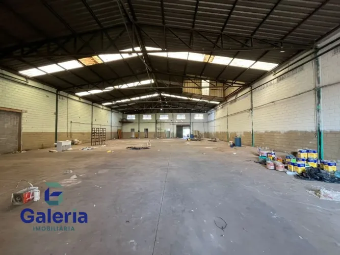 Galpão comercial para alugar, 888m² - Vila Elisa