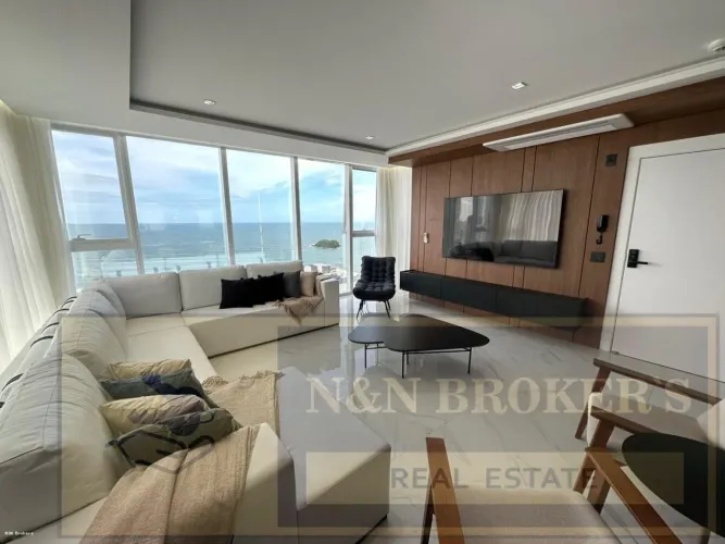 Apartamento para Locação em Balneário Camboriú, Centro, 4 dormitórios, 4 suítes, 4 banheir