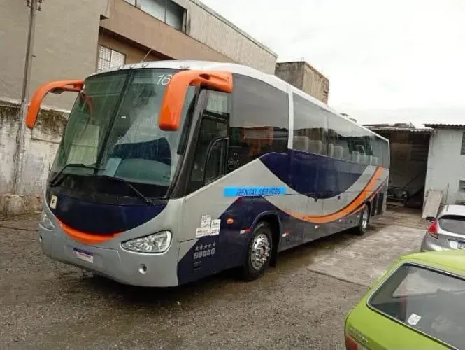Ônibus Rodoviário Ano 2011/2011 ( Motor novo) 