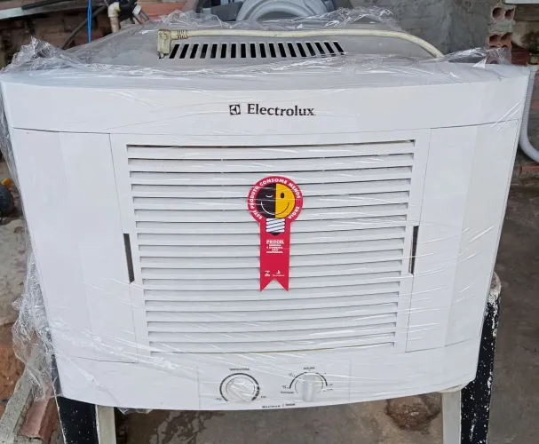 Ar condicionado 10 mil btus 127v