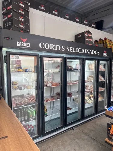 Freezer expositor
