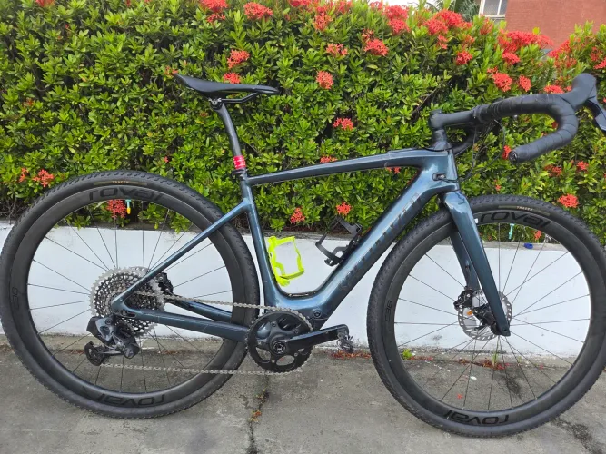 Specialized Creo - bike assistida