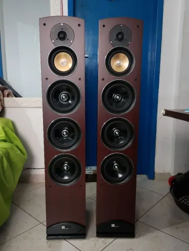 Caixas Torres Pure Acoustics Proxima 60F 250W Mogno (marrom) 5 Drivers - único dono