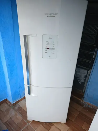 Geladeira brastemp Frost free inverter modelo BRE 50