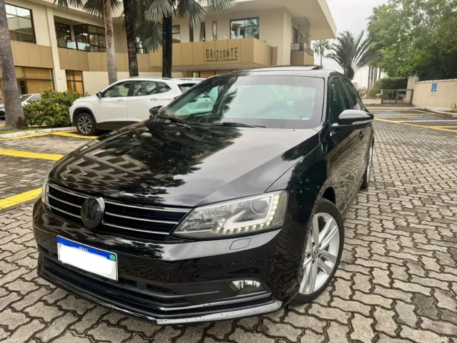 Volkswagen Jetta Highline 2.0 TSI 16V 4P Tiptronic 2016