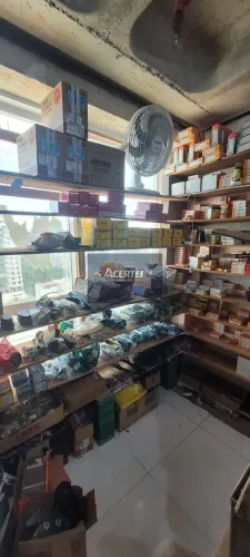 Sala Comercial em Santa Rosa, Niterói | 28m² à Venda