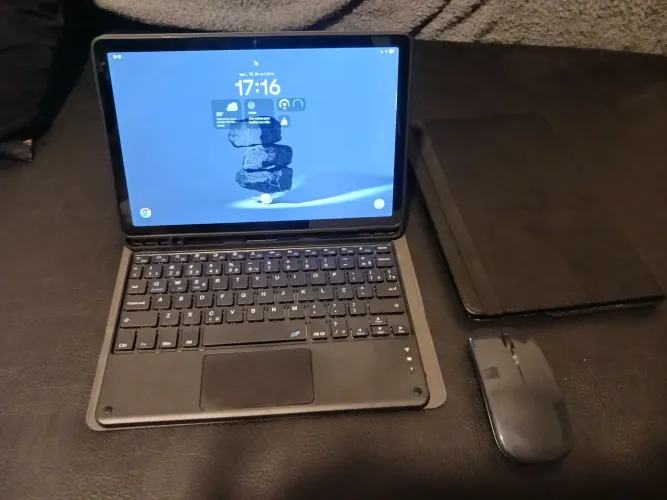 Samsung tab A9+ com 2 capas e mouse