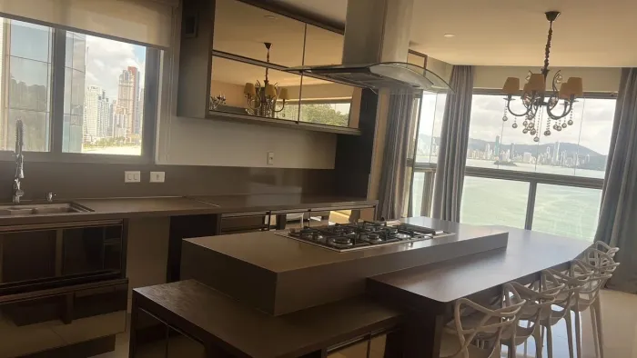 Apartamento Frente Mar 4 Suítes Baturité Embraed Aluguel Anual Balneário Camboriú
