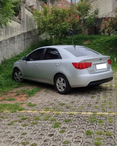 Kia Motors Cerato 1.6 16V Mec. 2011