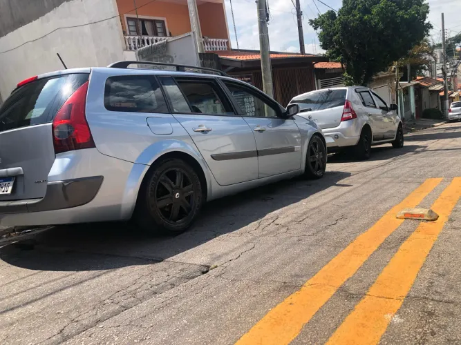 Renault Megane Grand Tour Dynam. Hi-flex 1.6 16V 2008