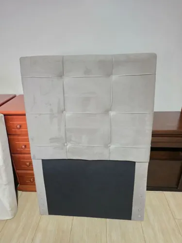 Cabeceira estofada para cama box solteiro 